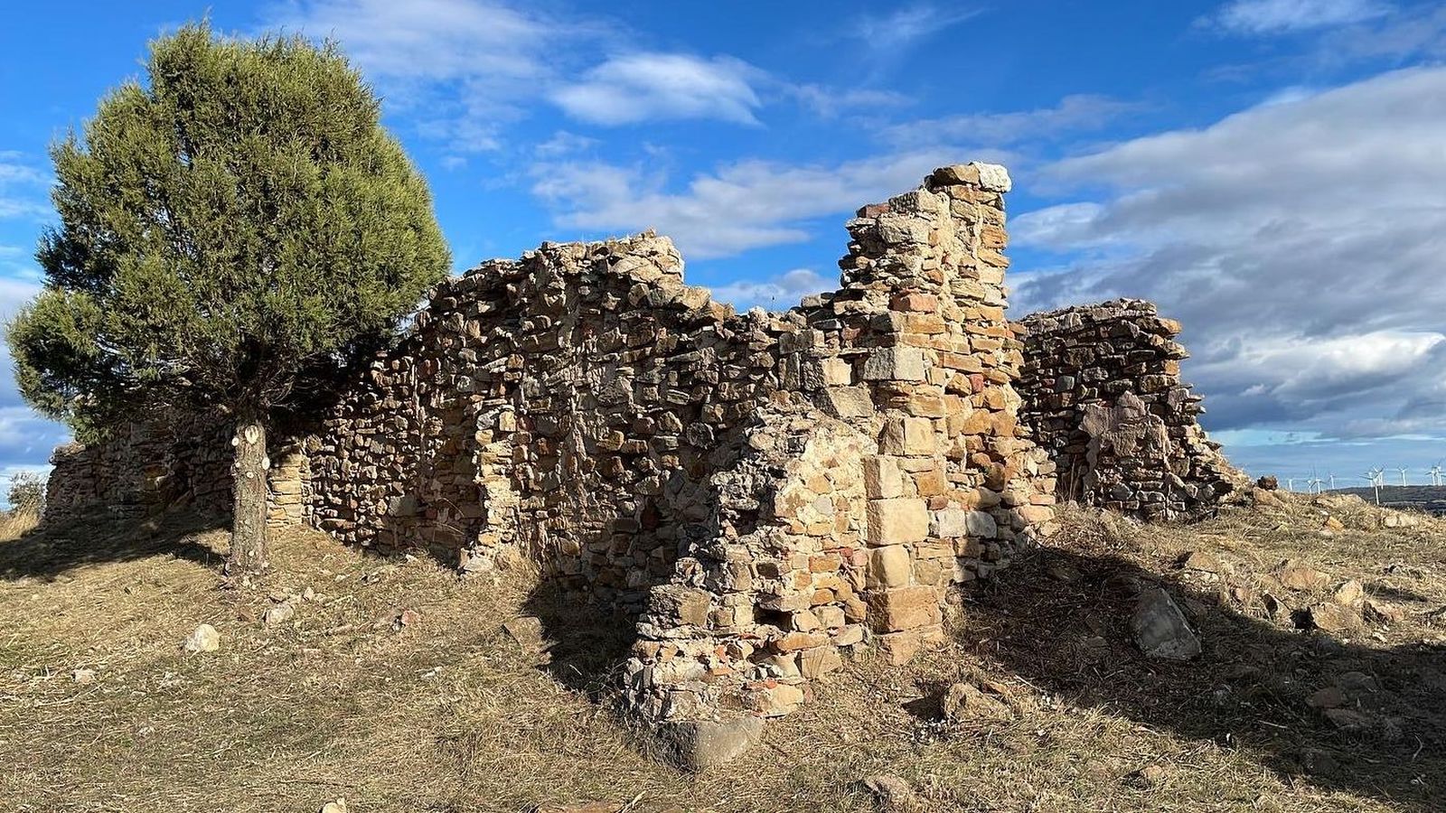 Ermita de Santo Domingo, al terme del Toro, que ara rehabilitarà l'ajuntament enguany