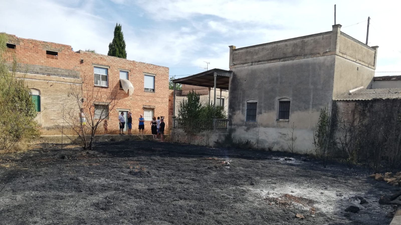 El veïnat de la partida Madrigal a Vila-real reivindica millors accessos a les cases