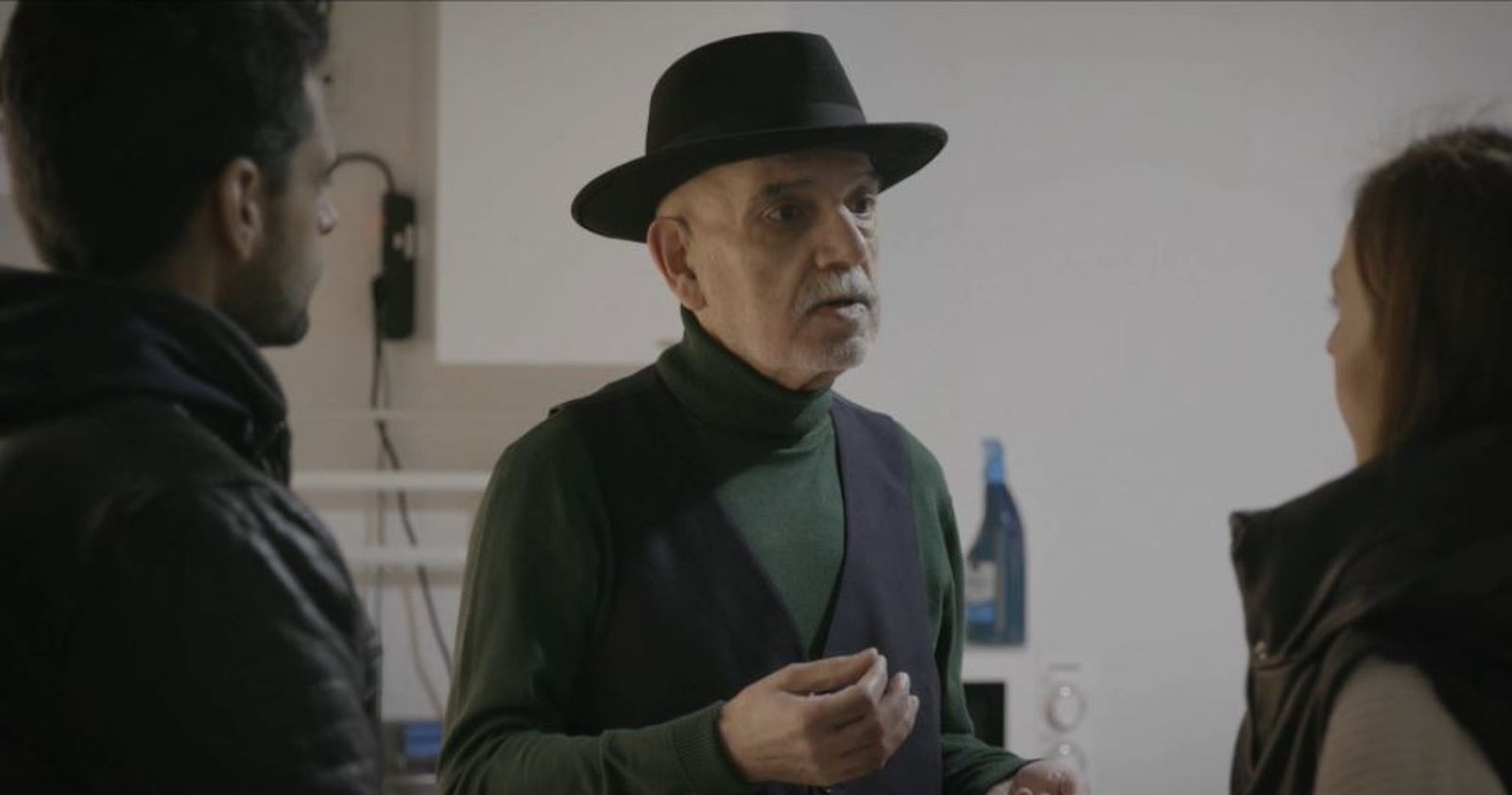 Fran parla amb els professionals que li fan seguiment psicològic fora de l'hospital