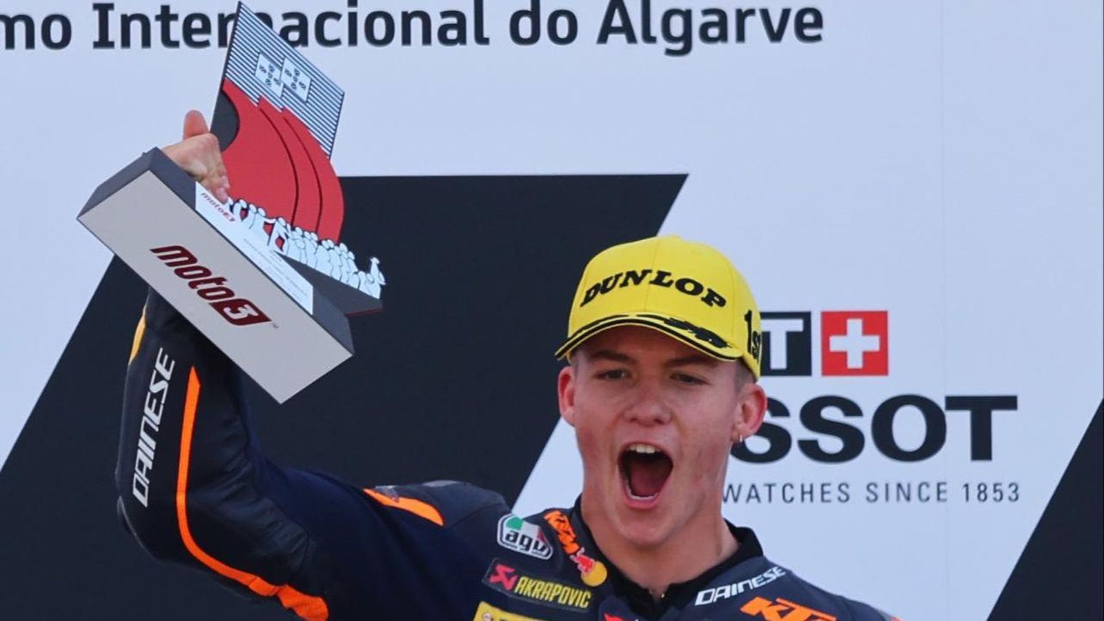 Dani Holgado celebra el triomf