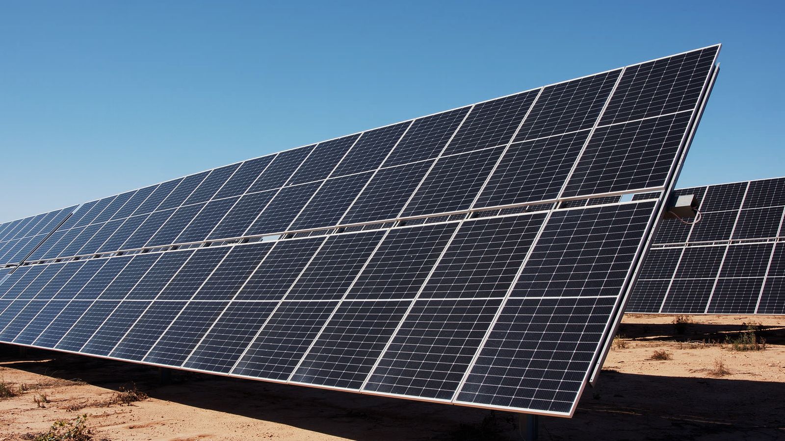 La planta solar Luzem i el sector de les renovables