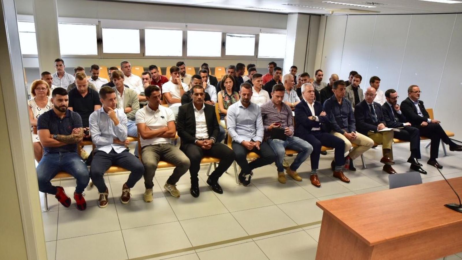 Els acusats a la Ciutat de la Justícia de València