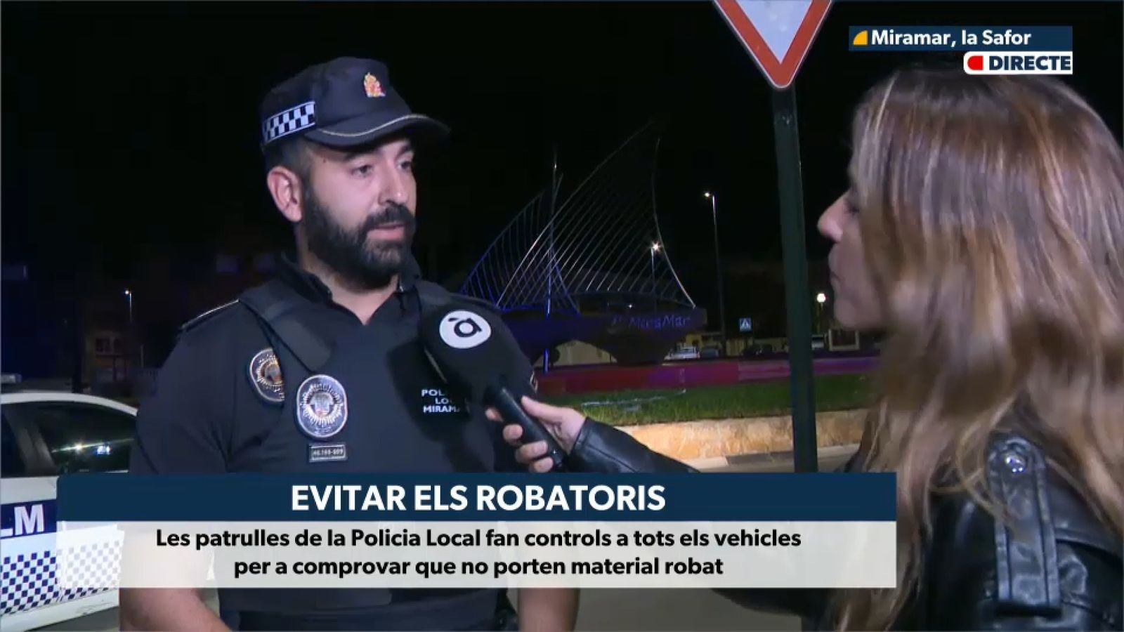 Un control policial a l'entrada de Miramar