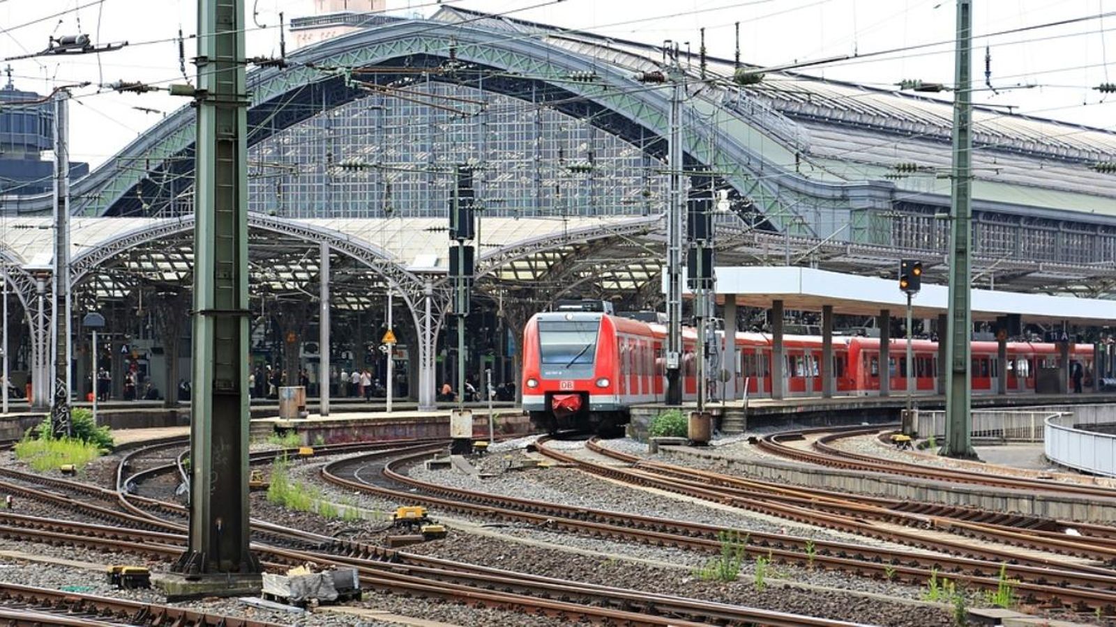 El tram València-Sagunt recupera la normalitat aquest divendres