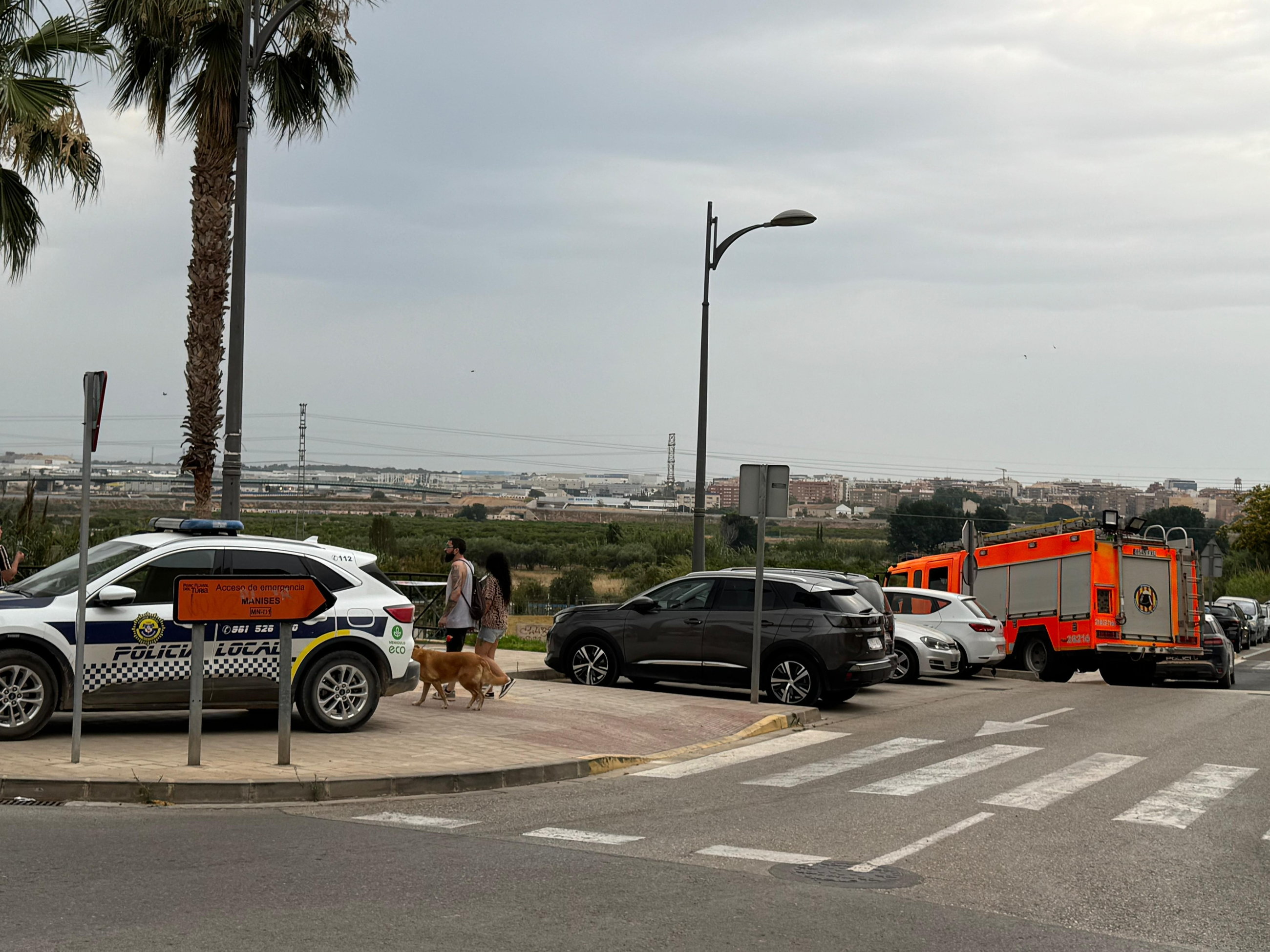 Els bombers busquen un home desaparegut mentre prenia el bany al Túria