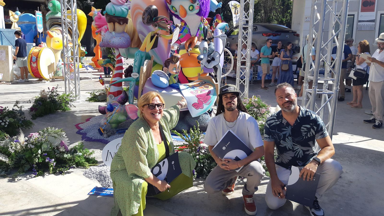 La foguera infantil Sèneca-Autobusos, guanyadora del primer premi de La Colla de 2024 amb el jurat