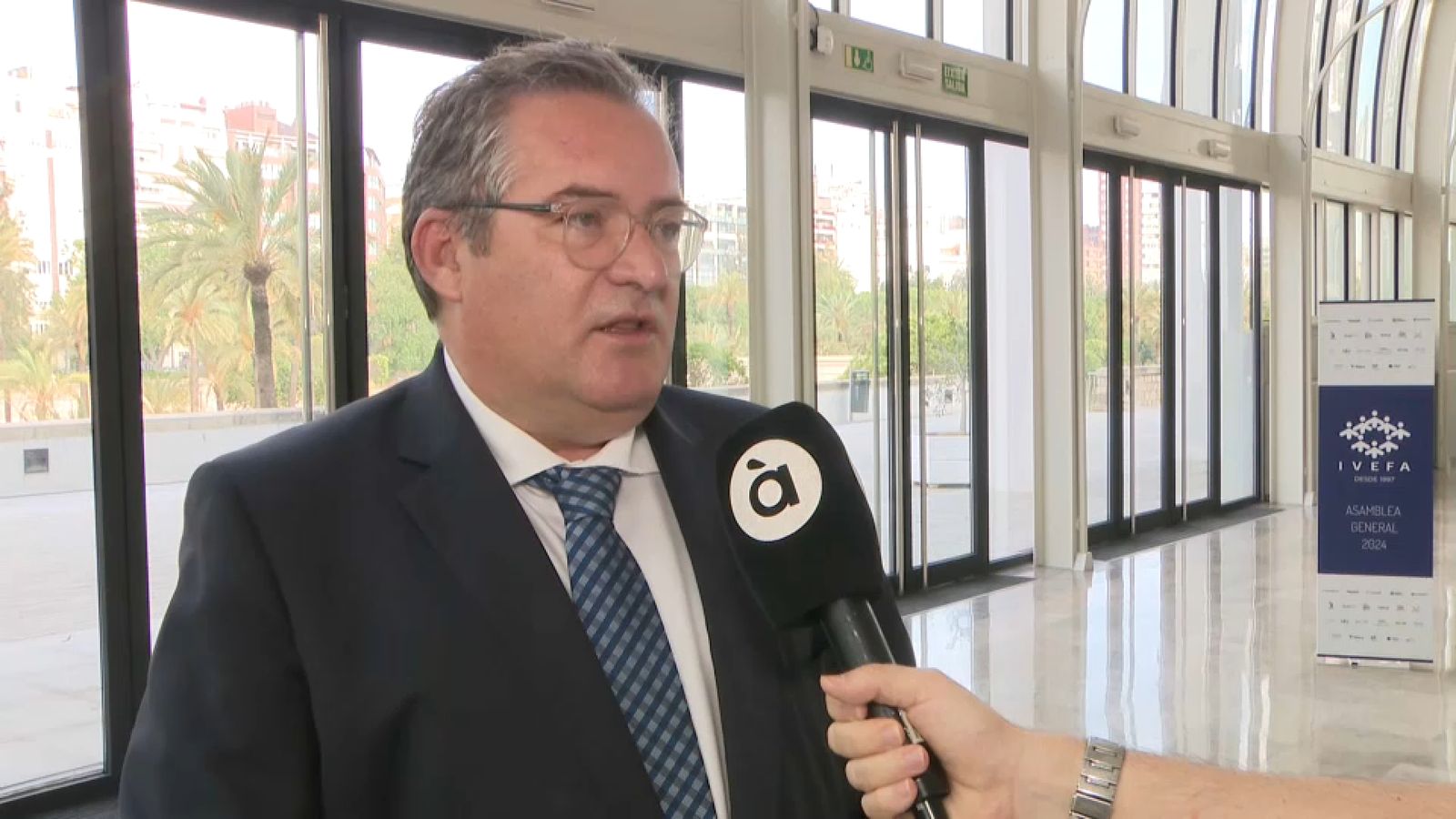 Francisco Vallejo en 'Les notícies del matí' abans de començar l'assemblea general d'Ivefa