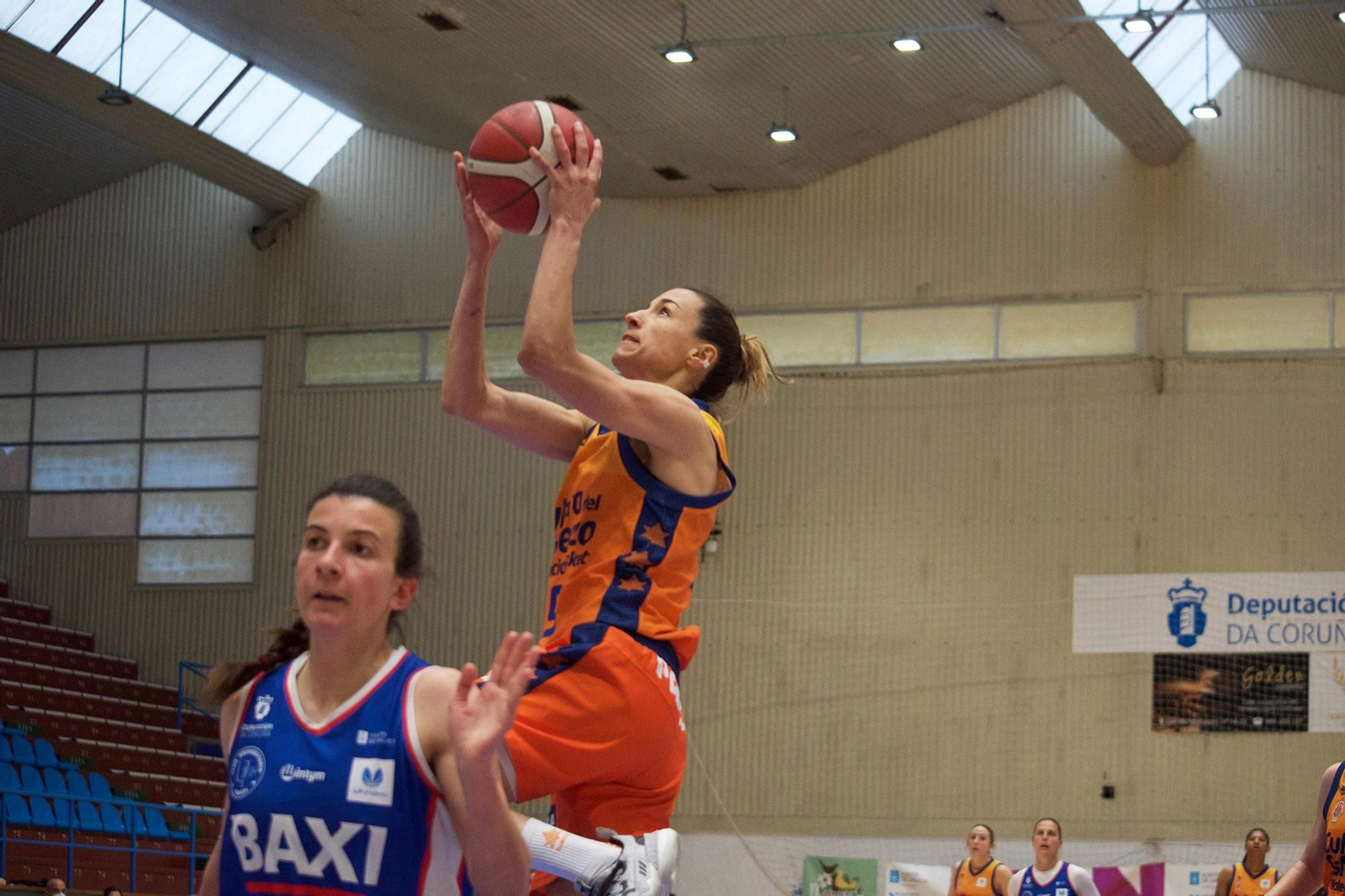 Queralt Casas, millor jugadora del València Basket contra el Baxi Ferrol