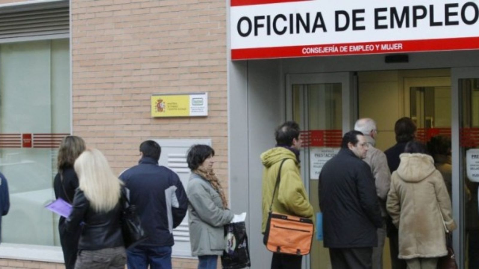 L’atur baixa en 38.692 persones el 2019 a Espanya, el menor descens anual en set anys