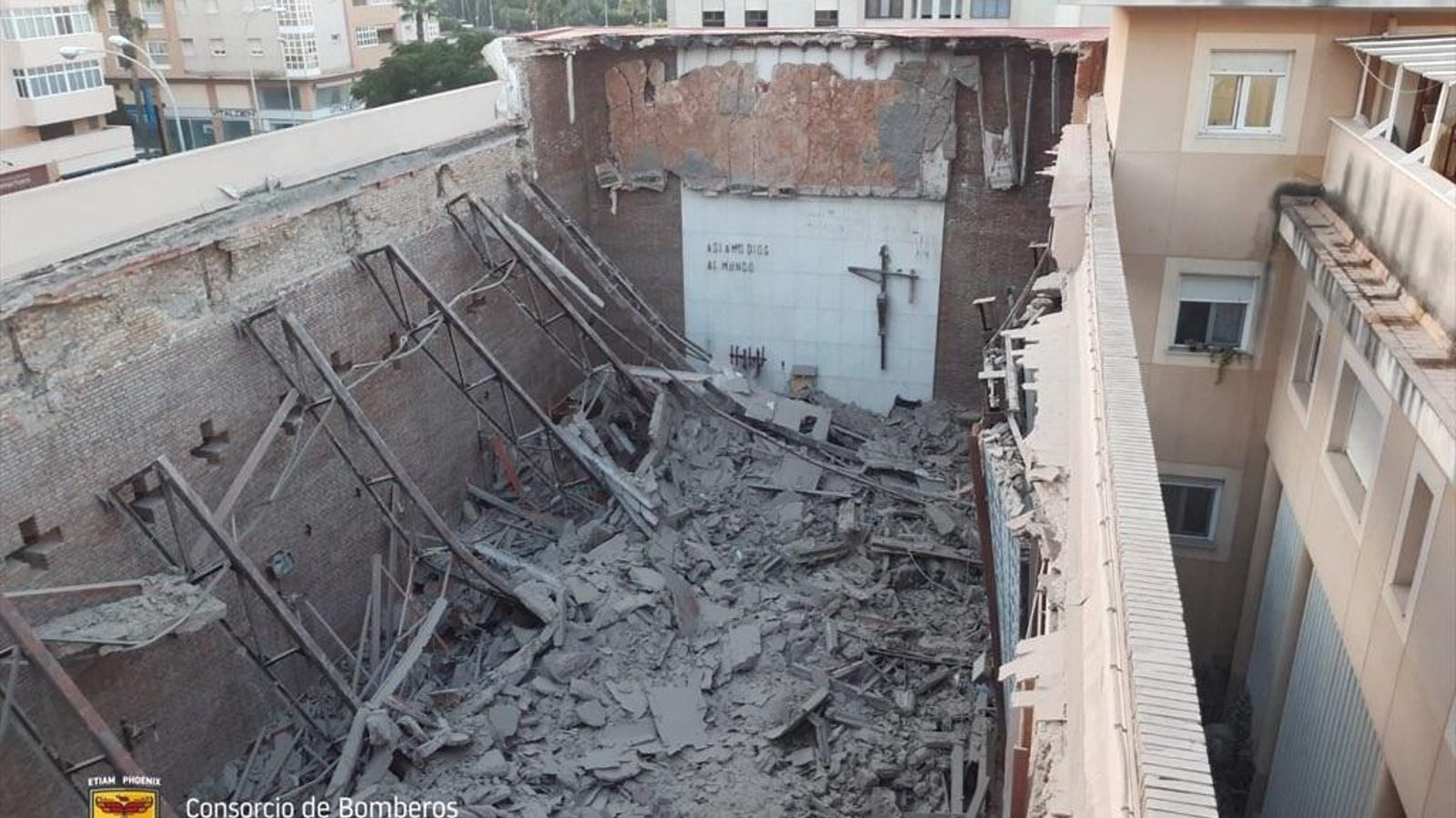 Ensulsiada del sostre de l'Església de les Esclaves a Cadis