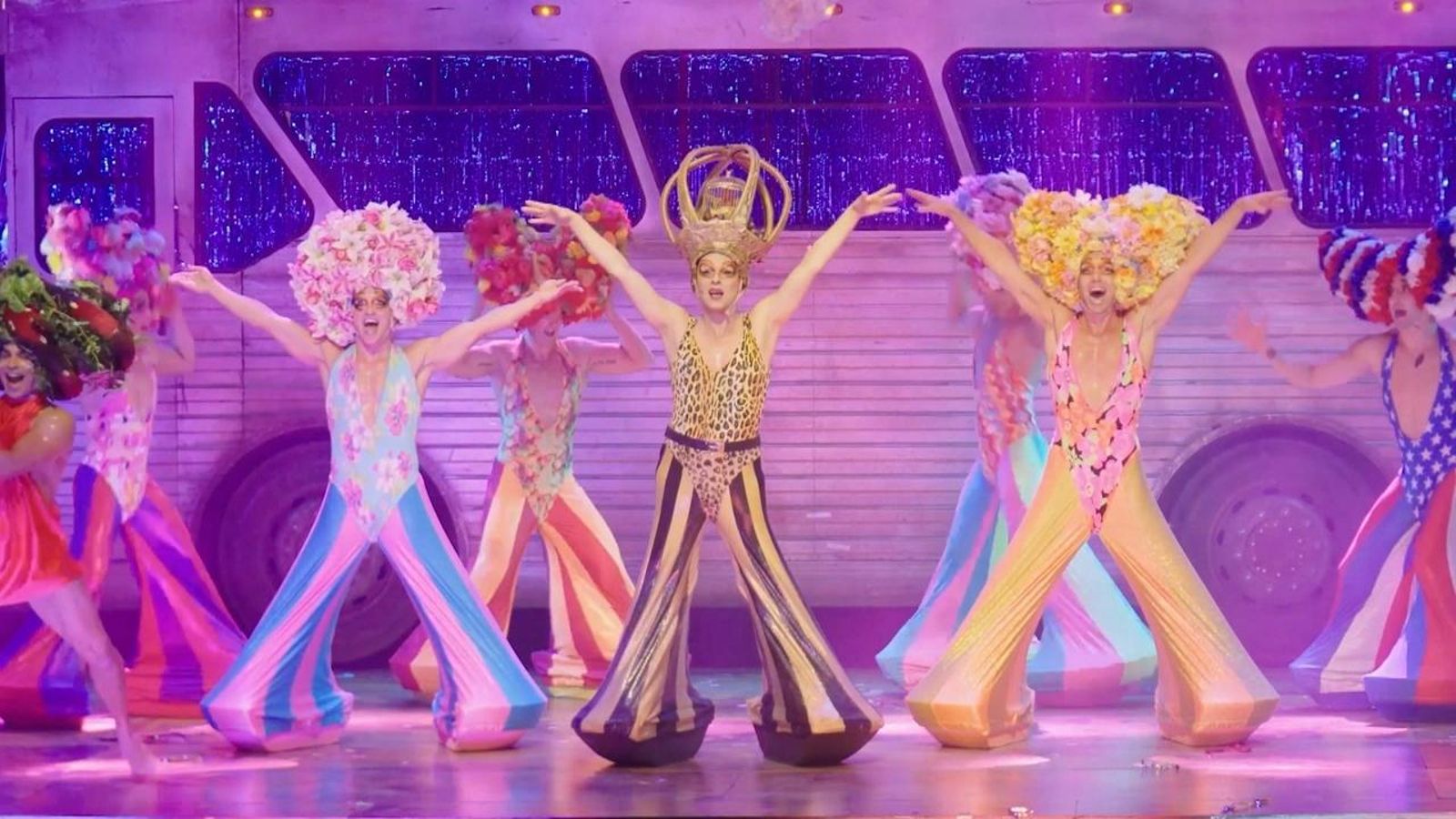 Moment d'un assaig de 'Priscilla, la reina del desierto'