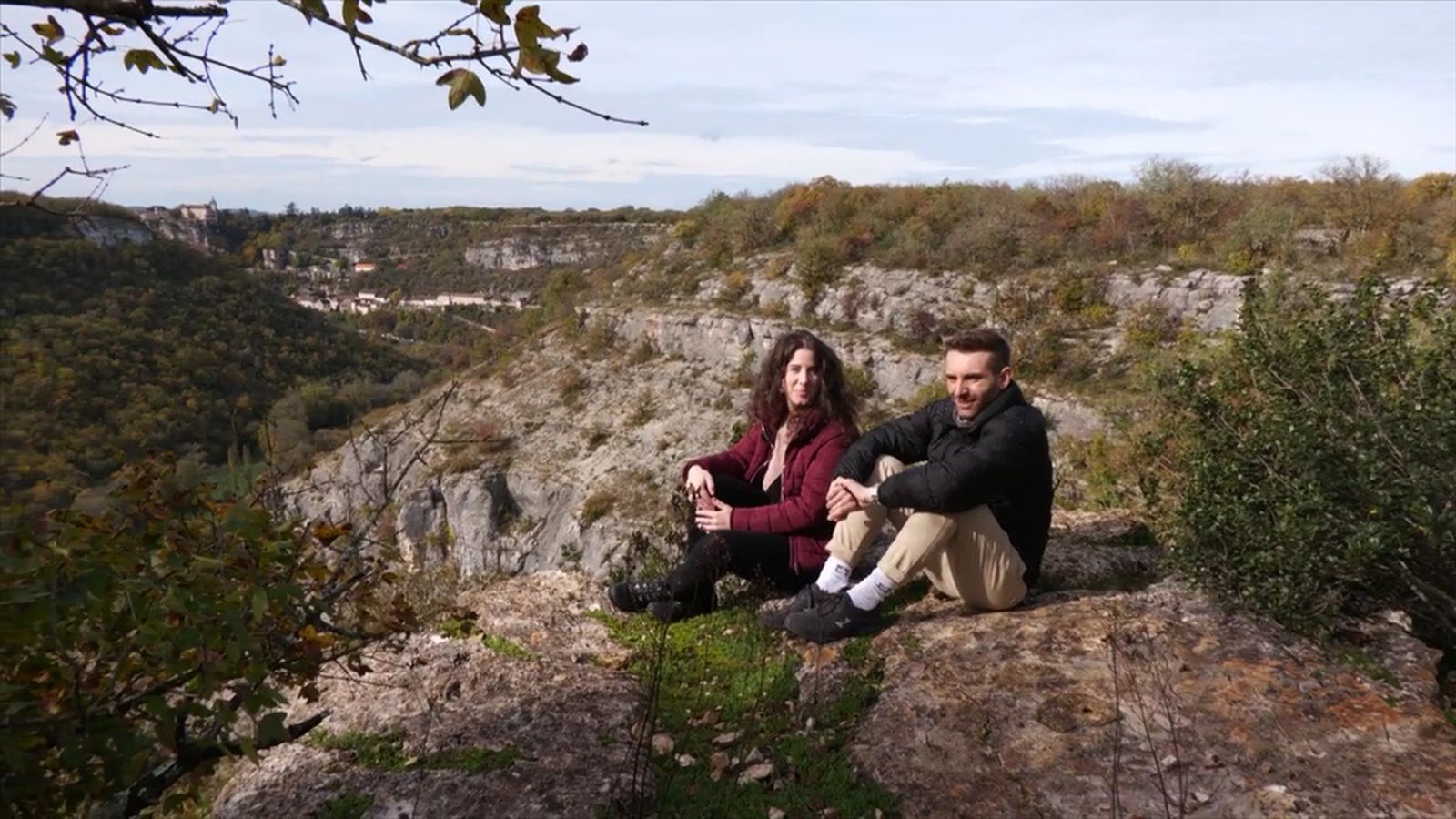 Carla Moreno ens portarà al santuari de macacos de Rocamador, un parc natural on els animals viuen en semillibertat
