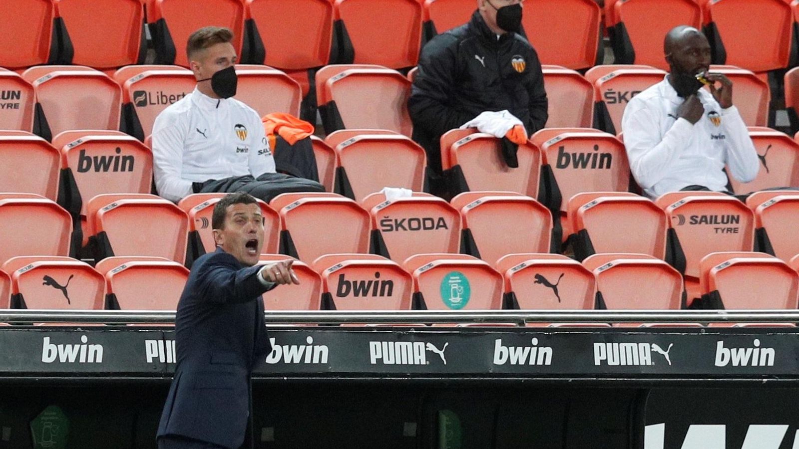 Javi Gracia, durant el seu últim partit com a entrenador del València CF