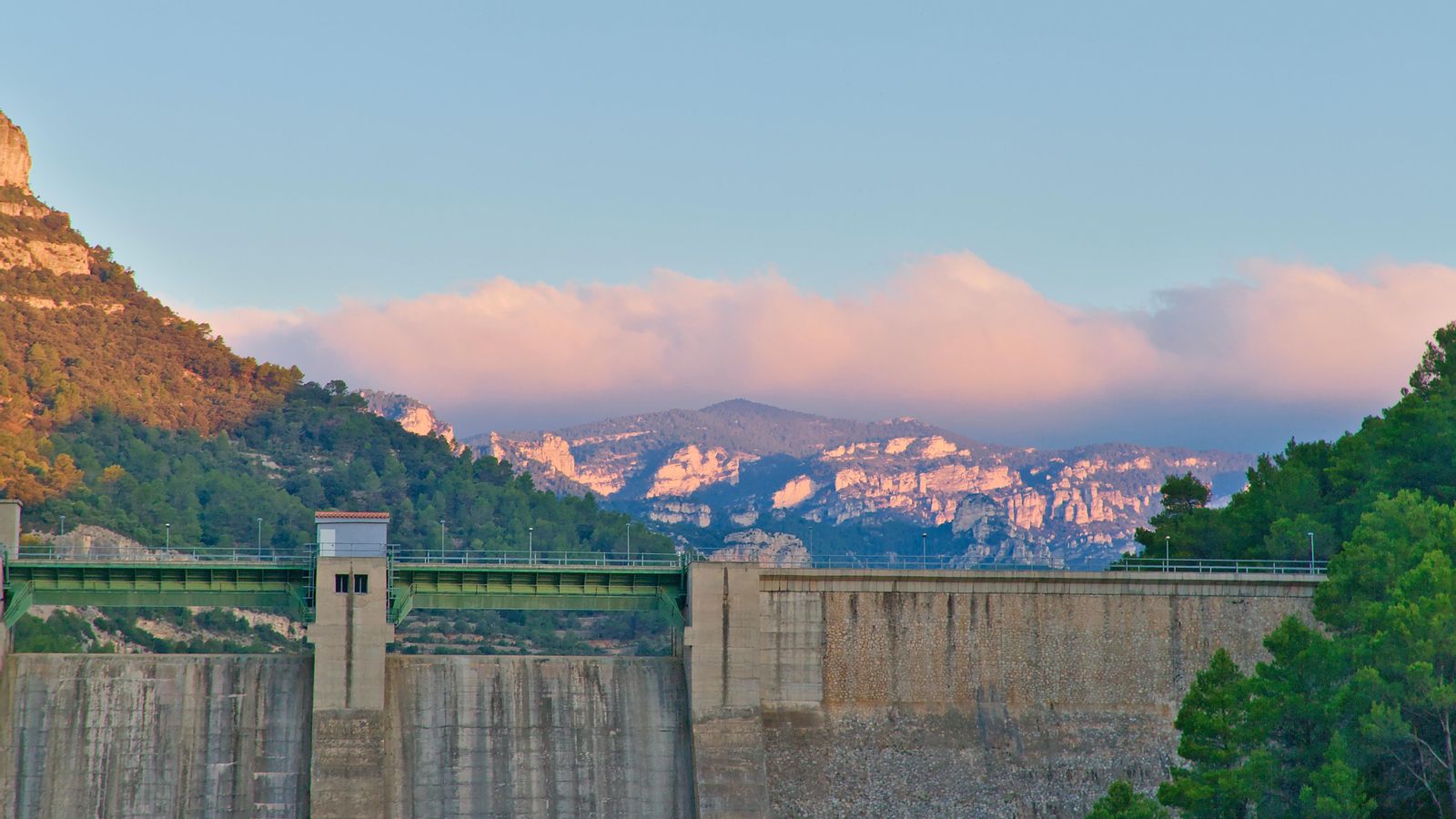 Panoràmica del pantà d'Ulldecona