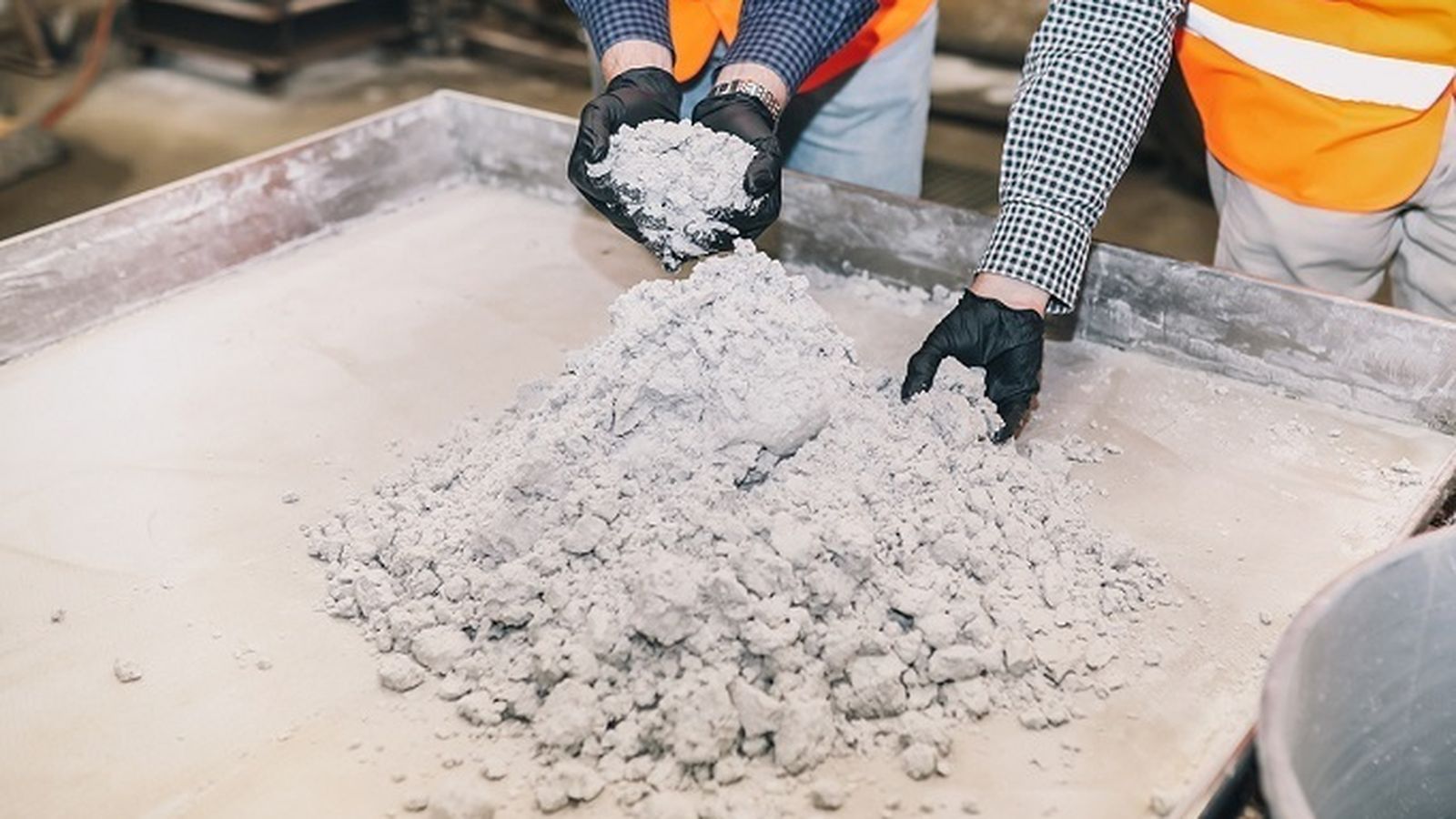 Imatge d'arxiu d'una mina de liti