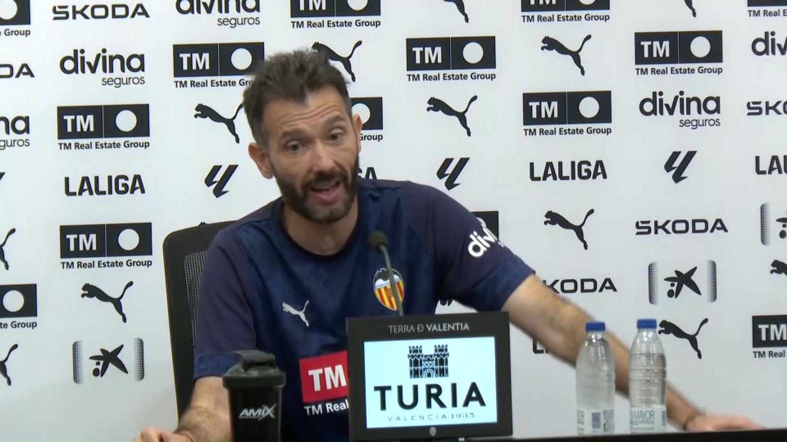 El tècnic del València CF, Carlos Corberán