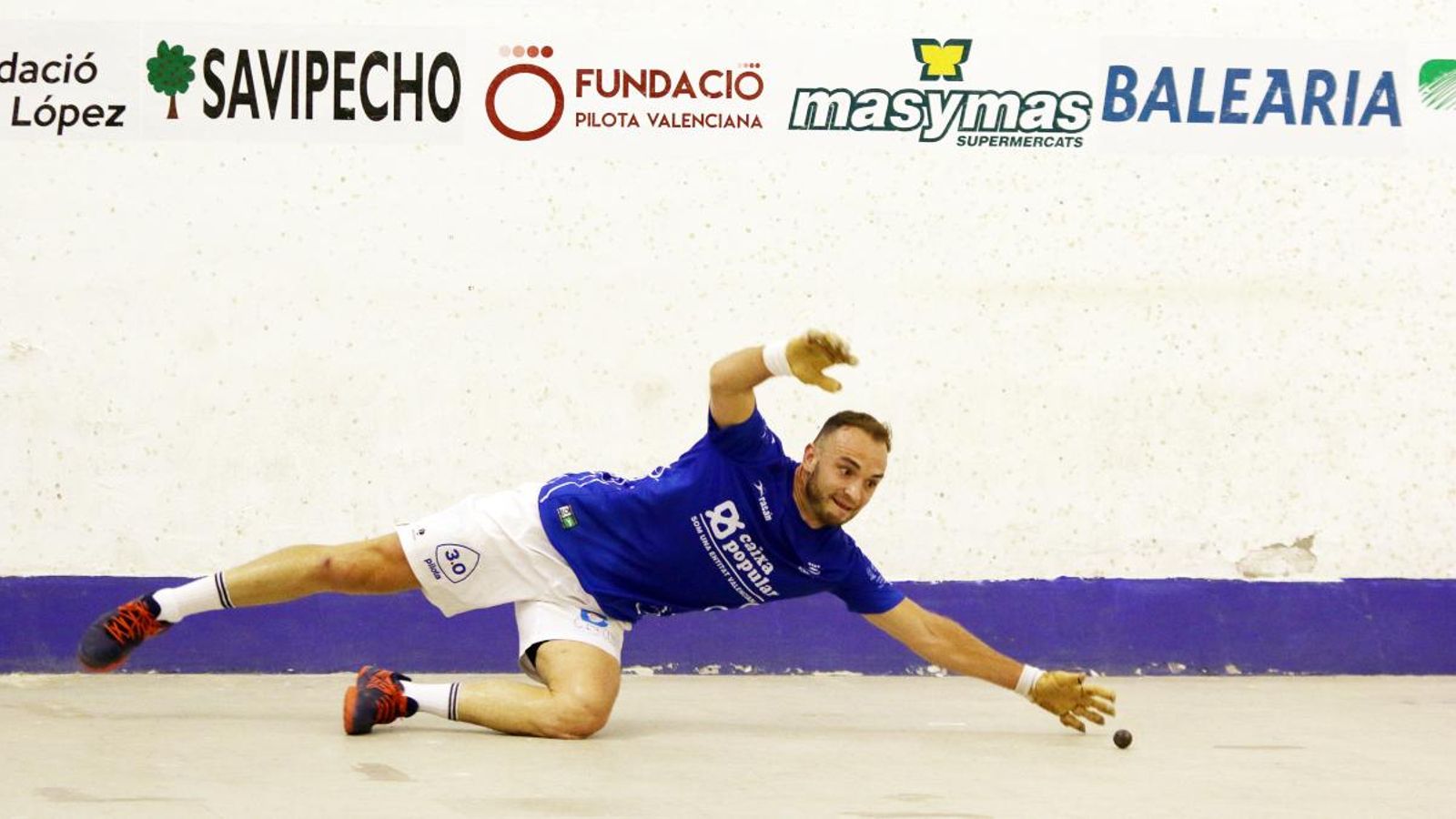 Sueca s\'imposa 25 per 5 a Barxeta en el Trofeu de Raspall de la Diputació