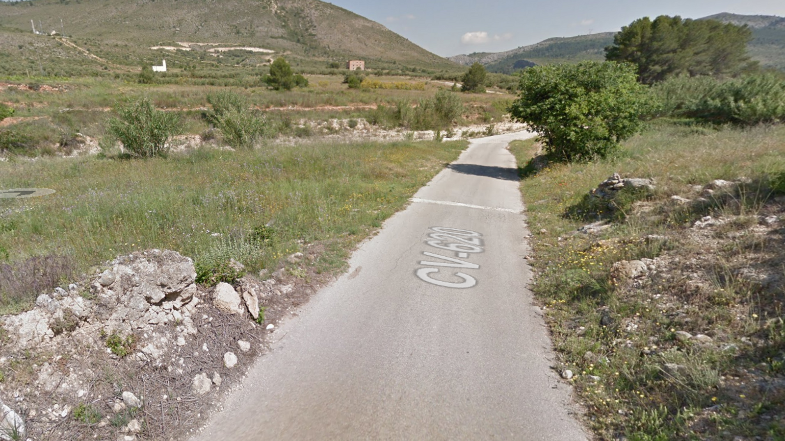 Carretera CV-620 al terme de Bellús