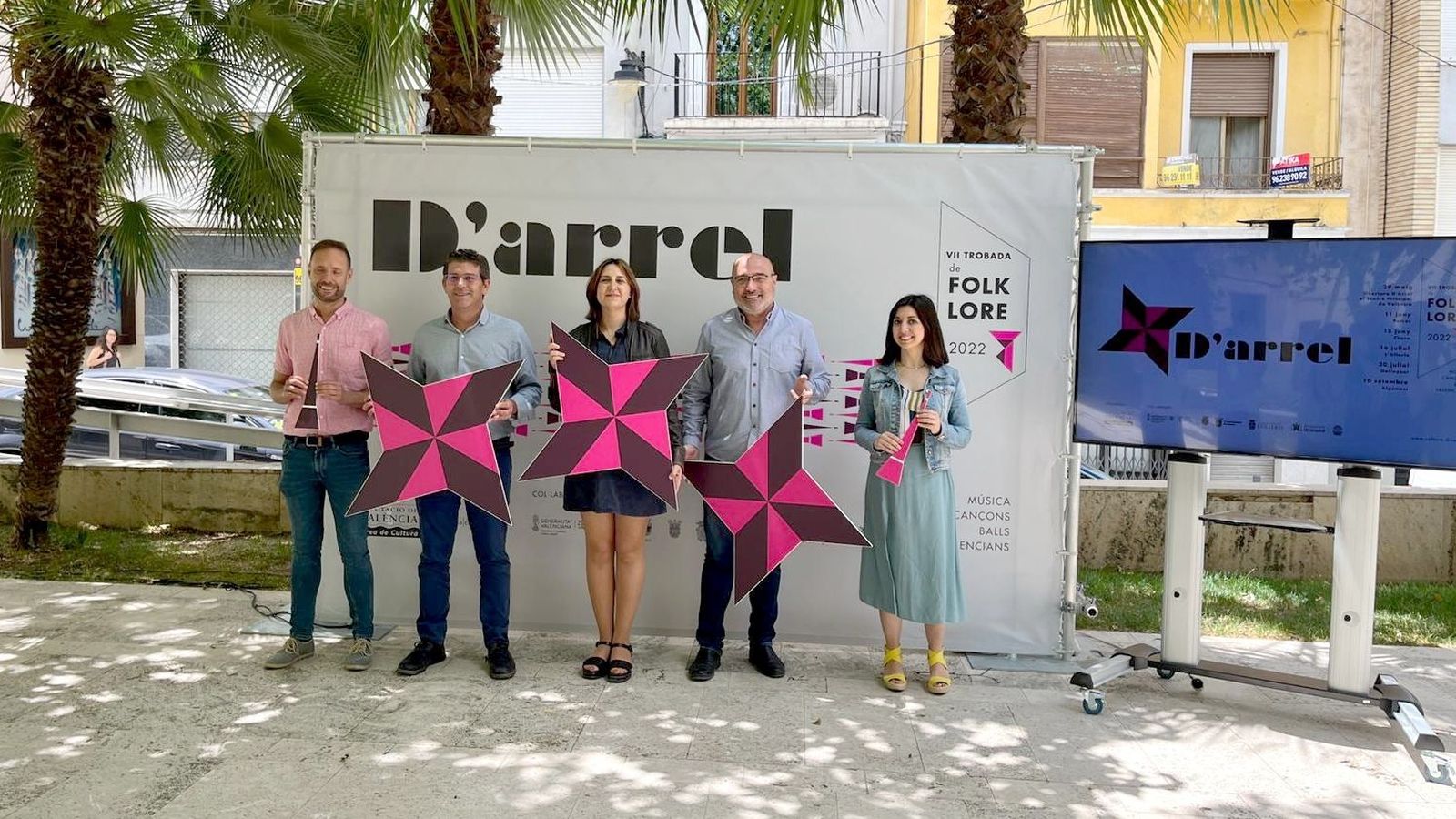 Els espectacles 'D'Arrel' tornen als carrers valencians a partir d'aquest diumenge