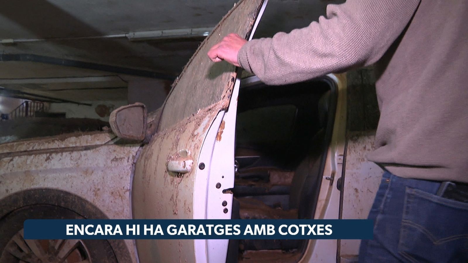 Encara hi ha garatges amb cotxes