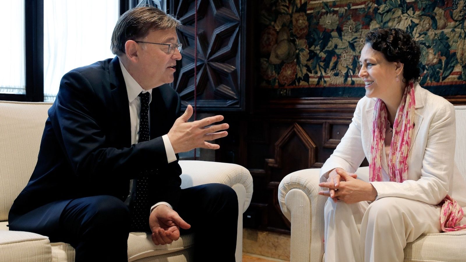 El president de la Generalitat Ximo Puig ha rebut al Palau la ministra Magdalena Valerio