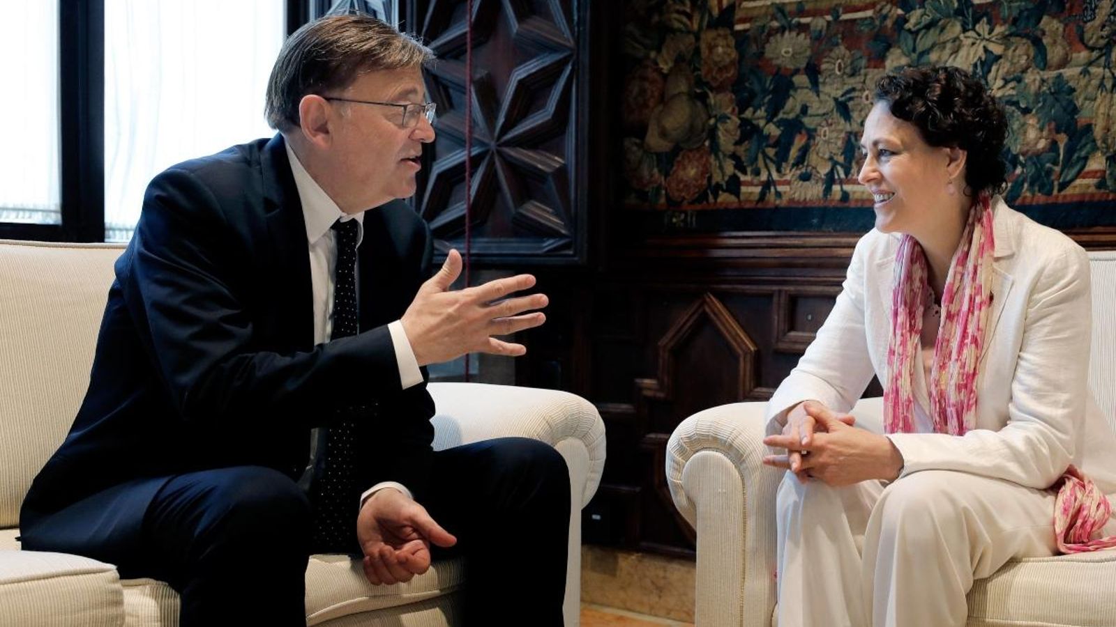 El president de la Generalitat Ximo Puig ha rebut al Palau la ministra Magdalena Valerio