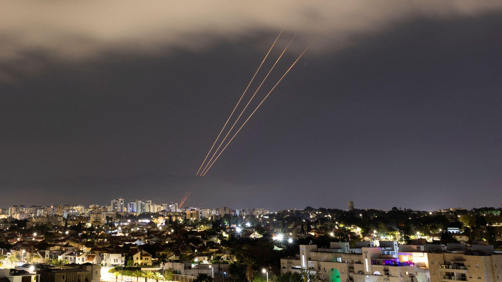 L'Iran ataca Israel per primera vegada de forma directa