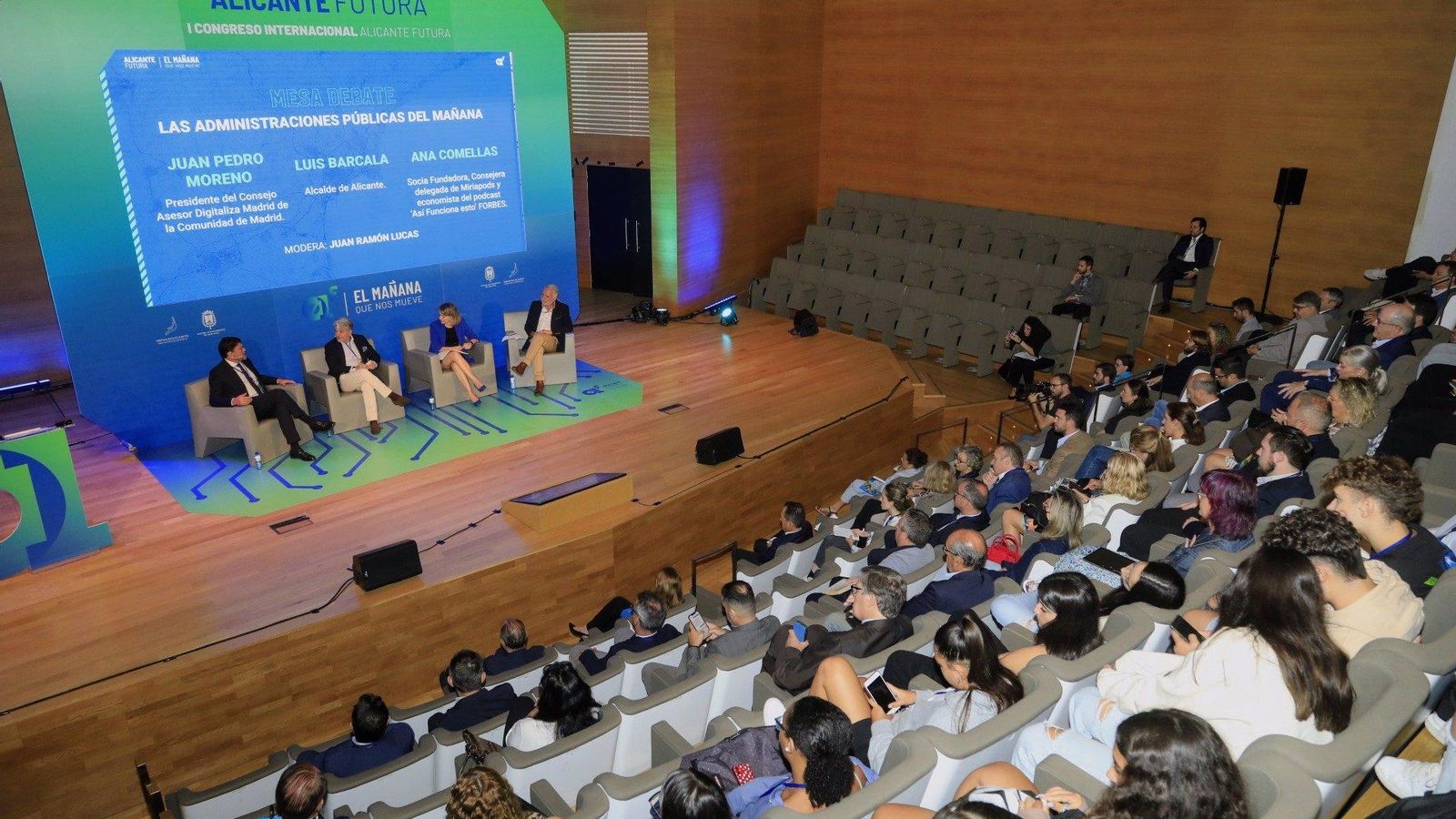 Fotografia del primer congrés internacional 'Alacant Futura'