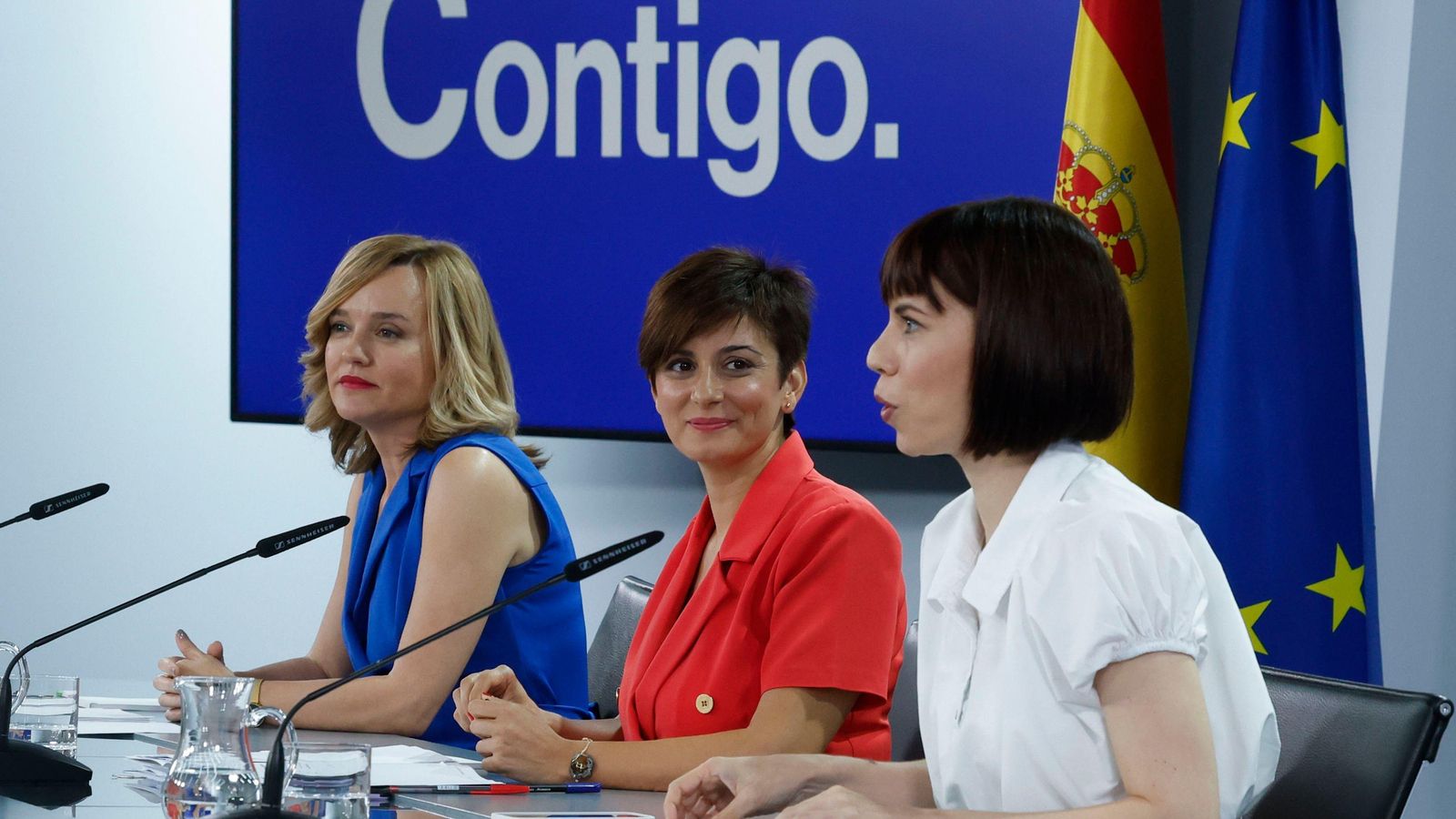 Roda de premsa posterior a la reunió del Consell de Ministres