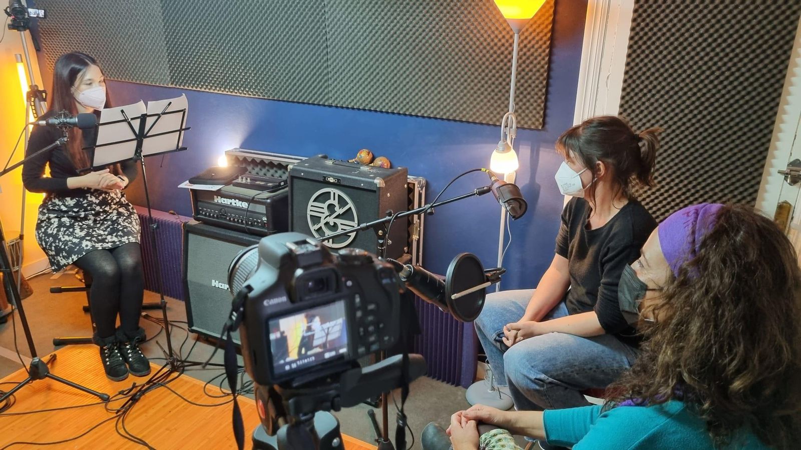 L'alegria està ací dins | Col.loqui