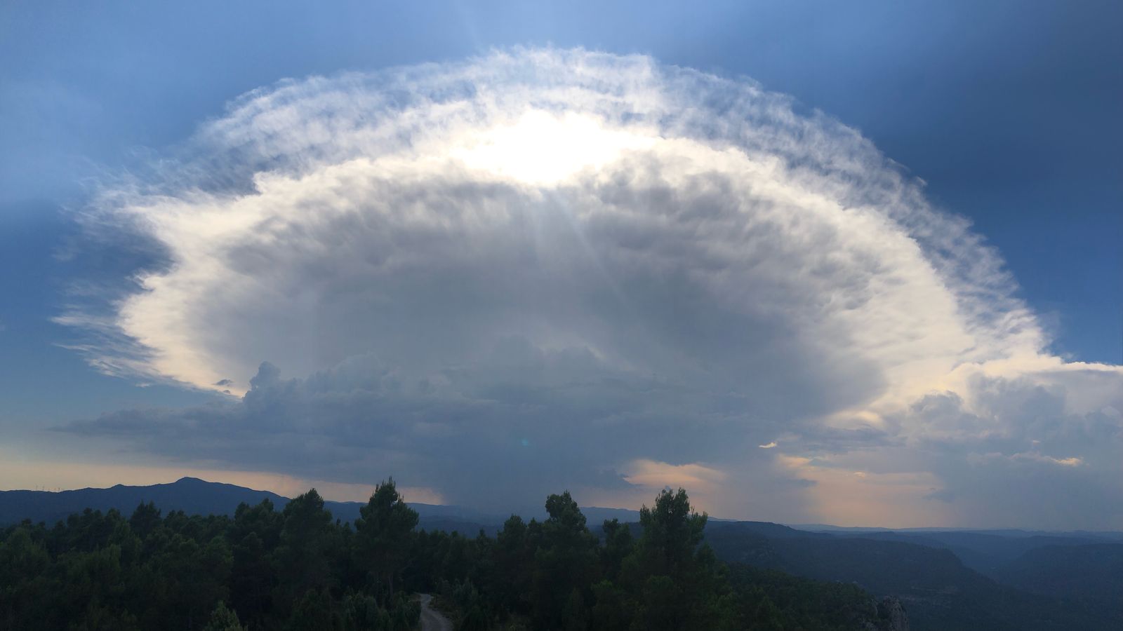 el frontón montaenjos