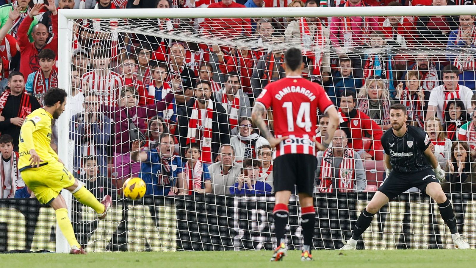 Parejo, en el llançament de penal