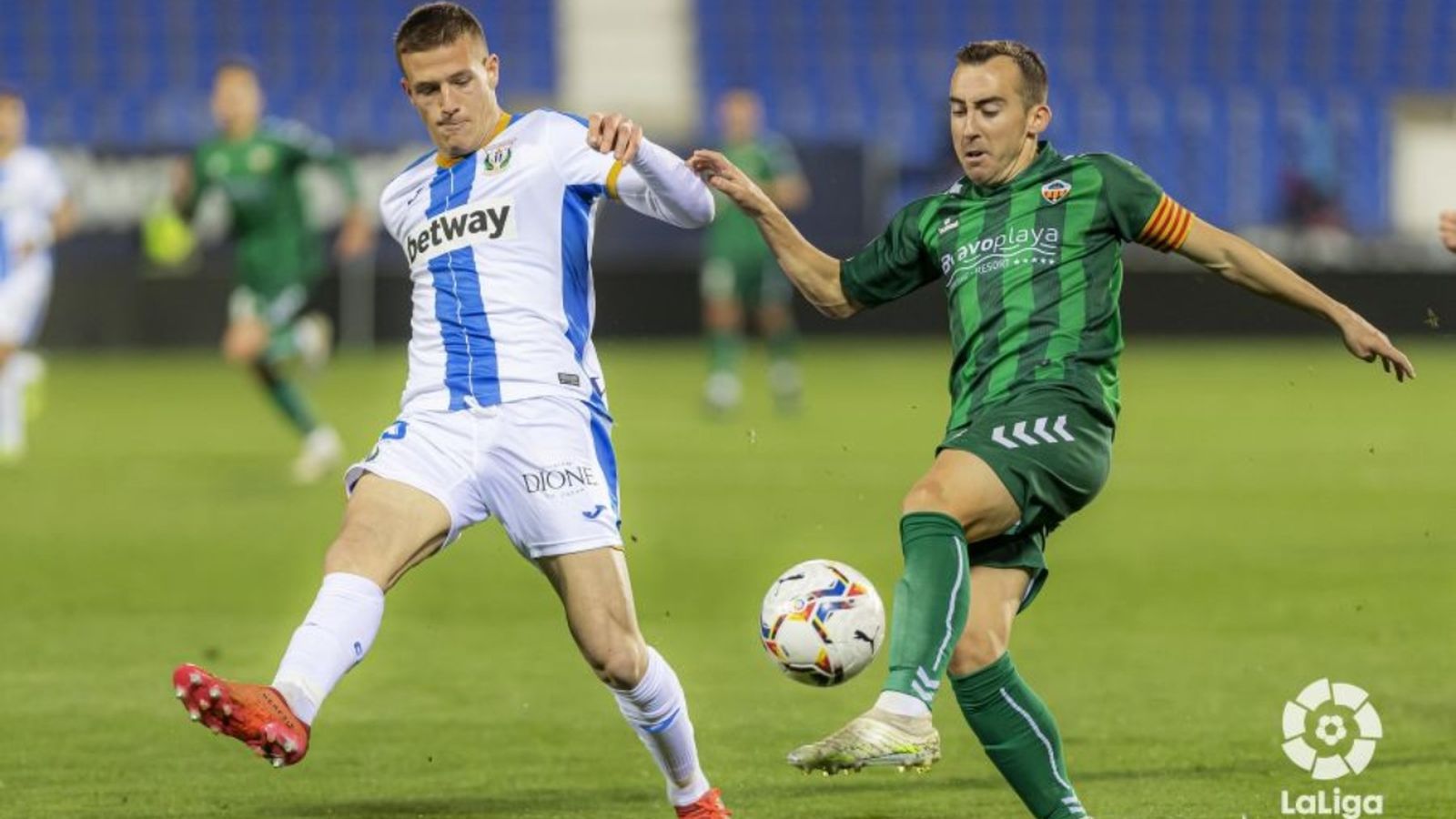 Rubén Díez, en una acció del partit contra el Leganés