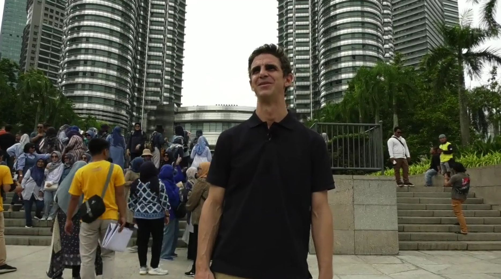 Amb Àngel Mompó visitarem Taman Eko-Rimba, una de les últimes reserves naturals de jungla que queden a la ciutat