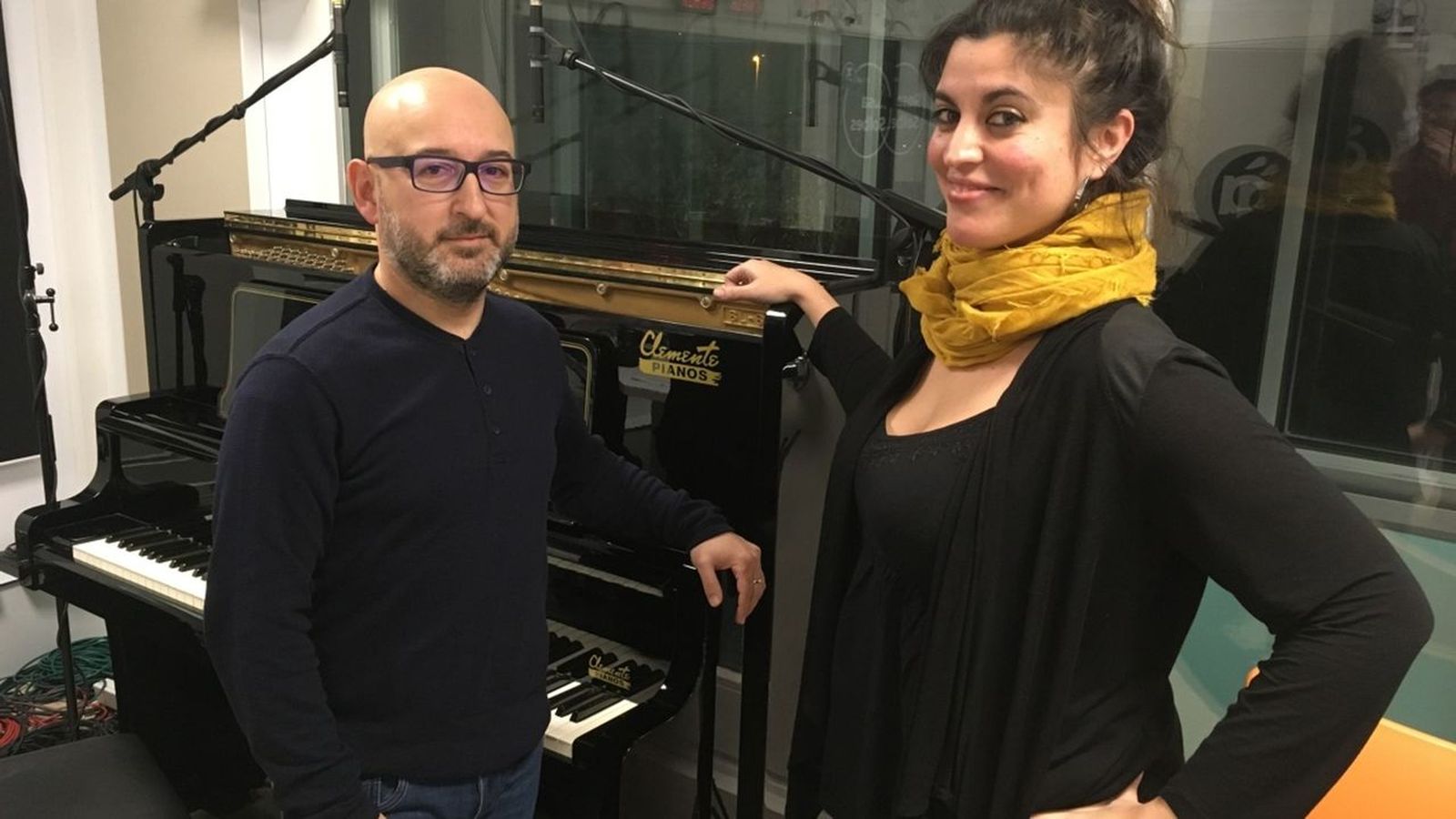 27.12.2018 | Vicent Colonques i Angela Furquet ens regalen unes cançons al piano