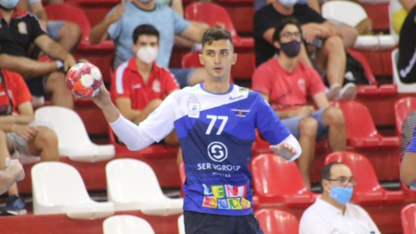 L'extrem Josep Folqués, durant el partit contra el Fivers