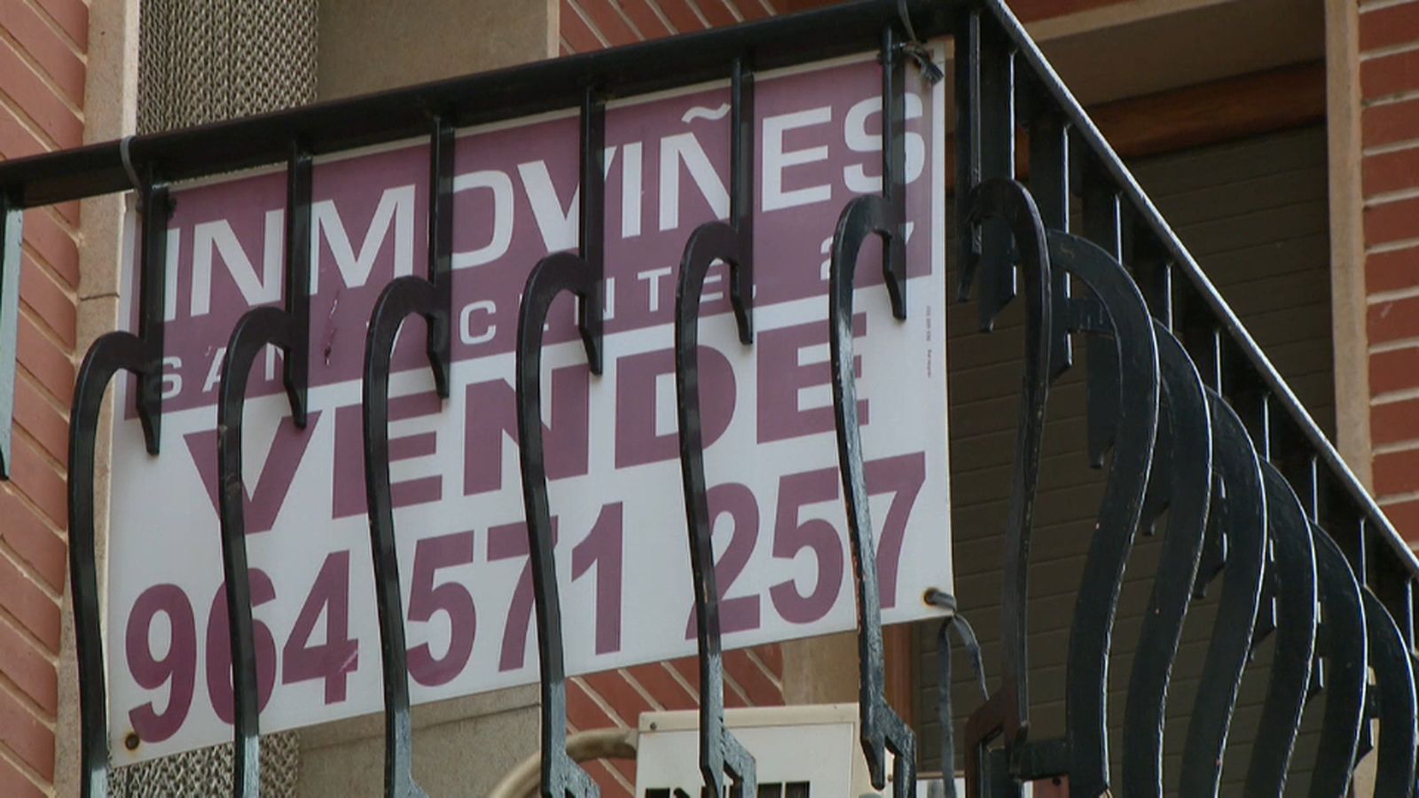 La Sareb posa a la venda cases a preus baixos i en pobles xicotets