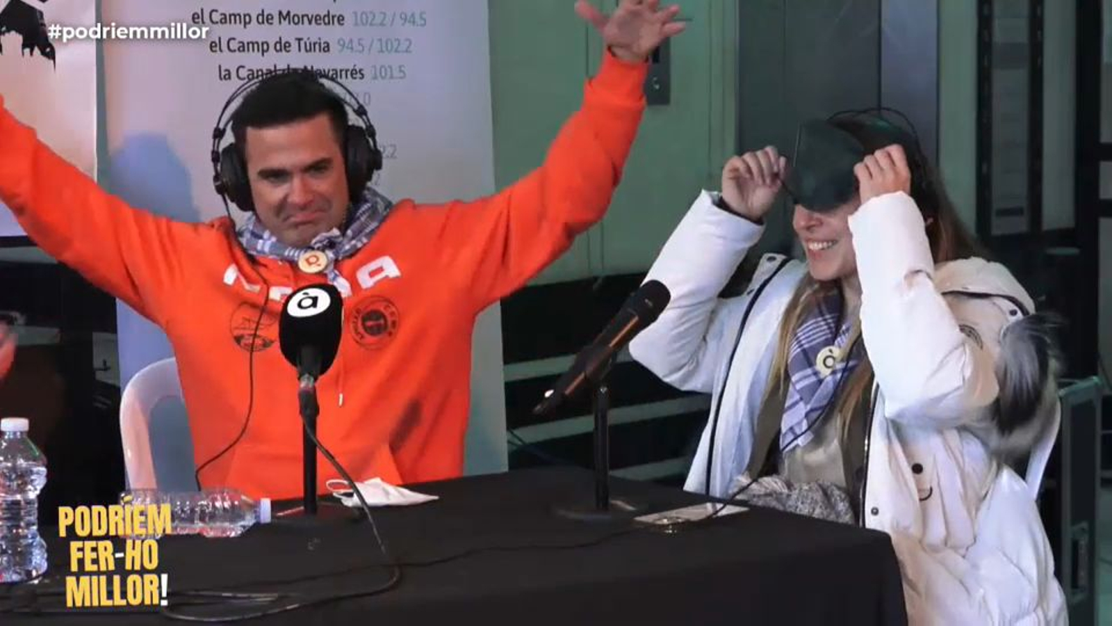 Amb aquests gests han celebrat Naim i Gisela el primer crash de Lluís