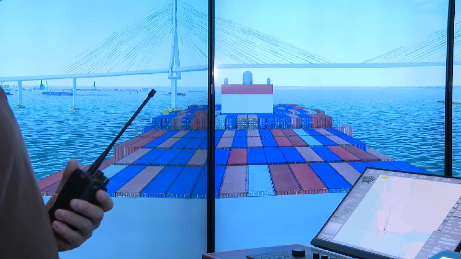 Simulador de maniobres marítimes i portuàries