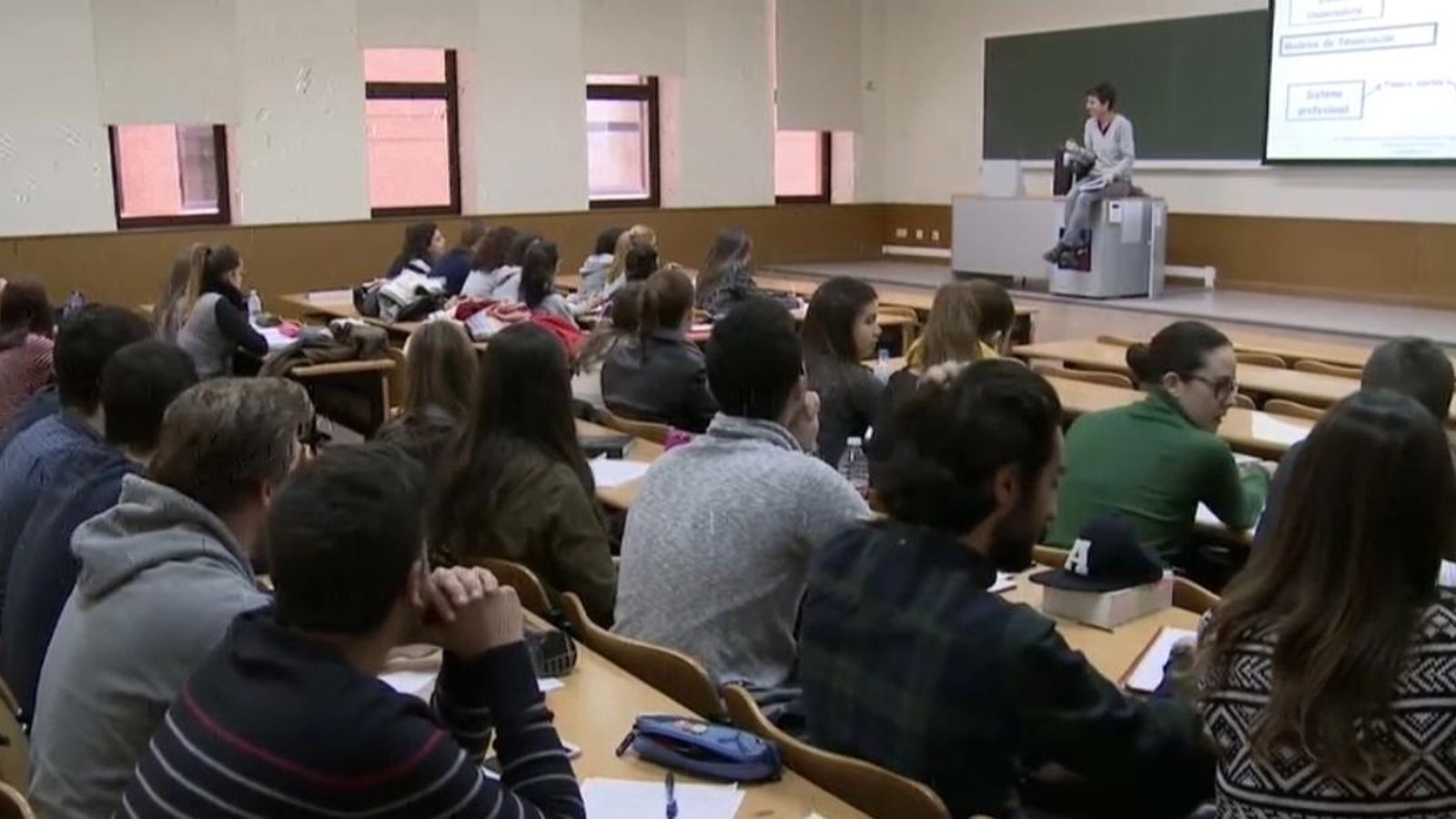 Comença l’Escola d’Estiu Erasmus de Física
