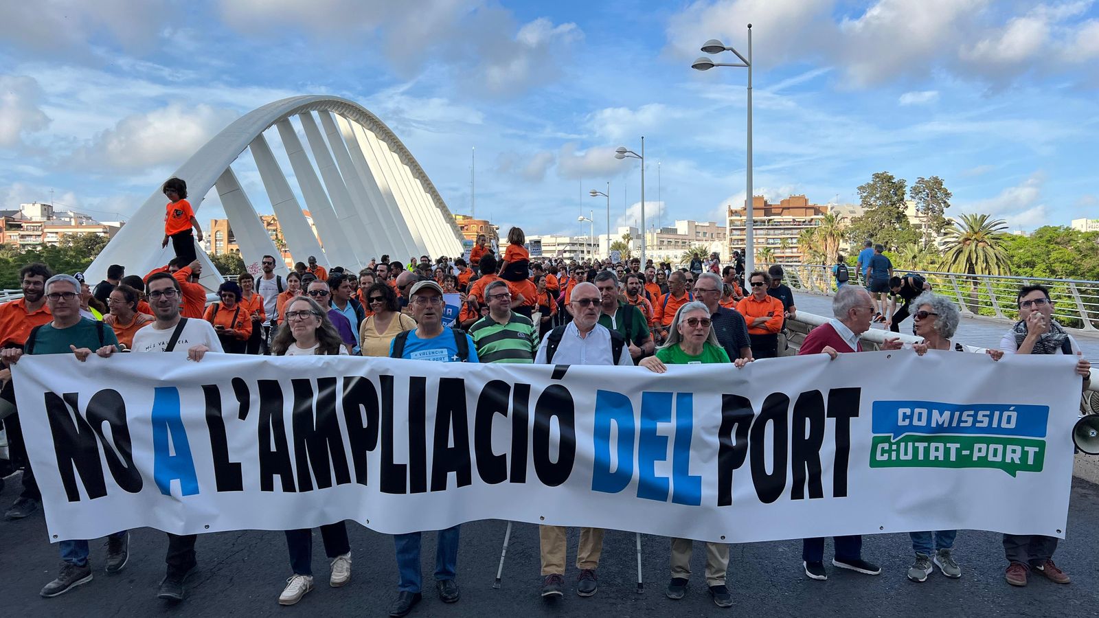 Un moment de la manifestació, este divendres