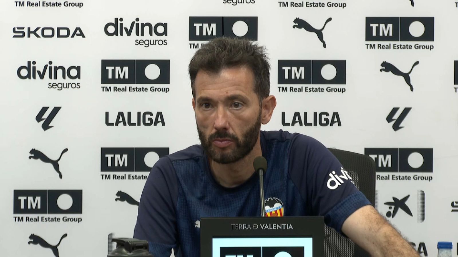 El tècnic del València, Carlos Corberán