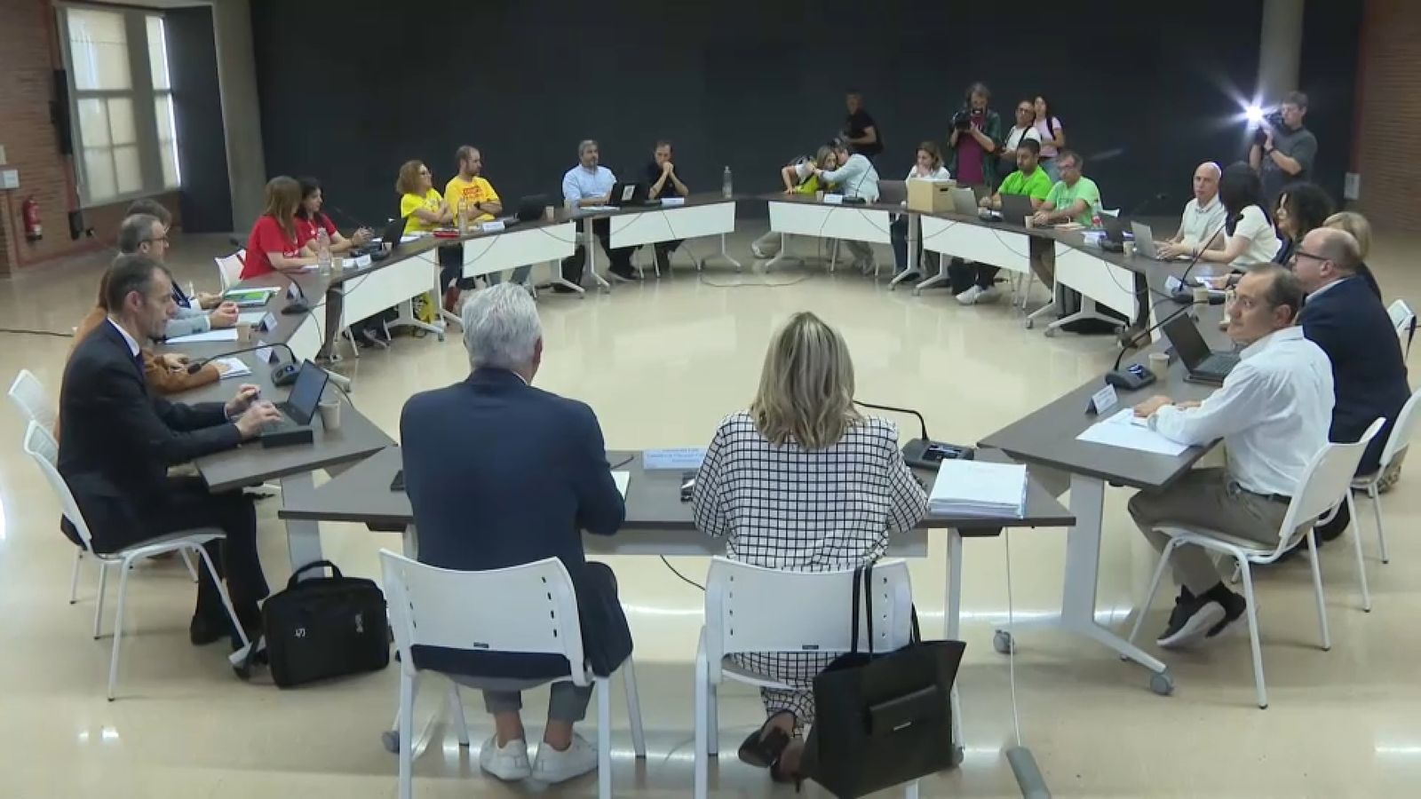 En imatge, la taula sectorial d'Educació en la reunió de les 17:00 h amb els sindicats docents