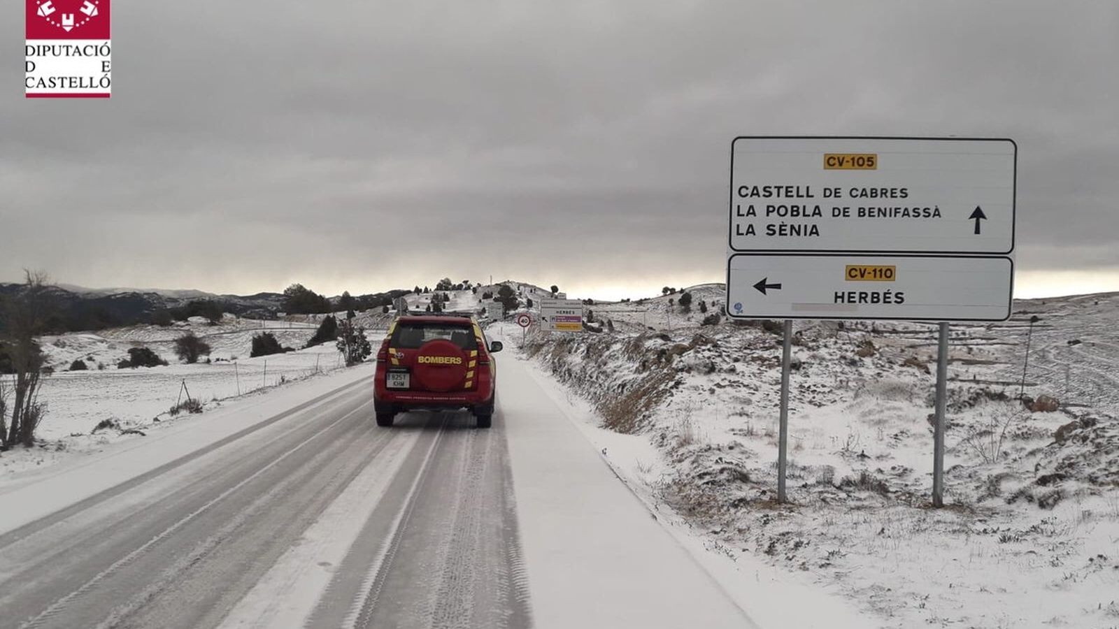 Els bombers activen tres llevaneu en carreteres de les comarques del nord de Castelló
