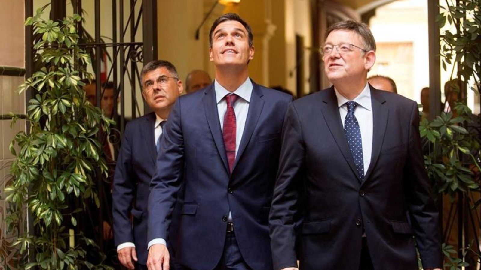 Pedro Sánchez junt al president de la Generalitat, Ximo Puig