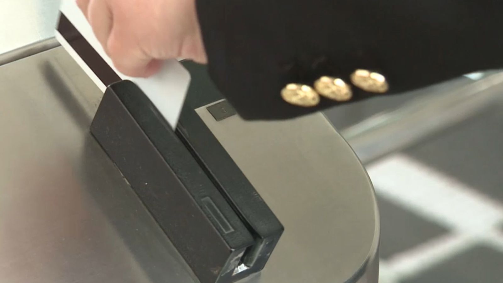 La FNAC de València, sancionada per obrir els diumenges