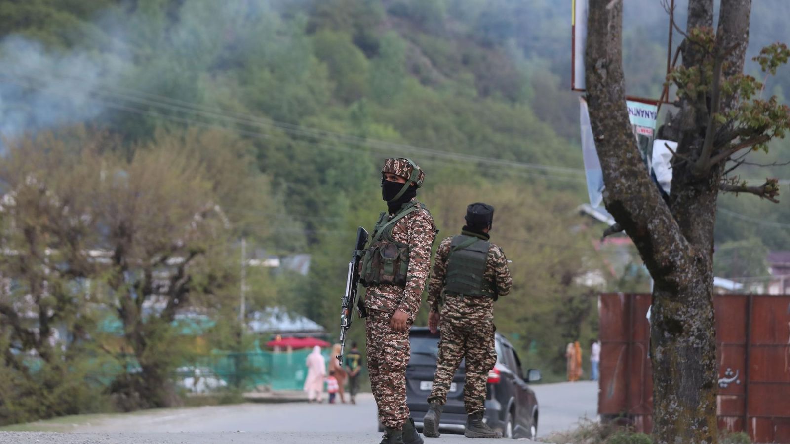 Segons fonts policials, l’atac, amb armes de foc, s’ha produït en un prat situat als voltants de la ciutat de Pahalgam