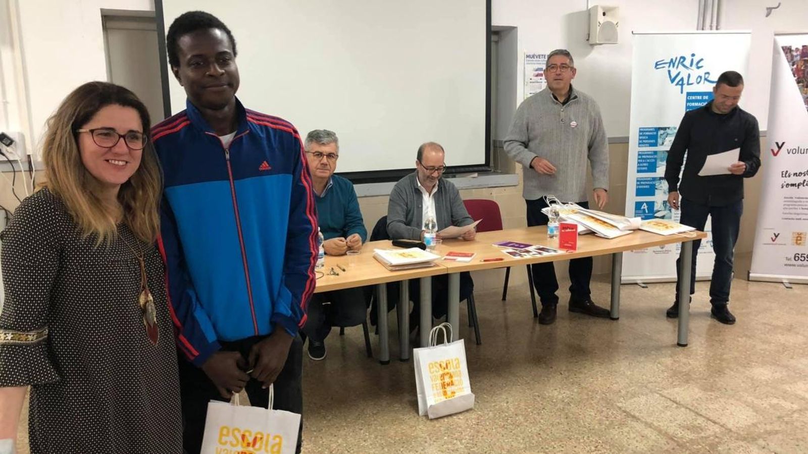 Presentació del programa del Voluntariat pel Valencià a Alzira, el 15 de març