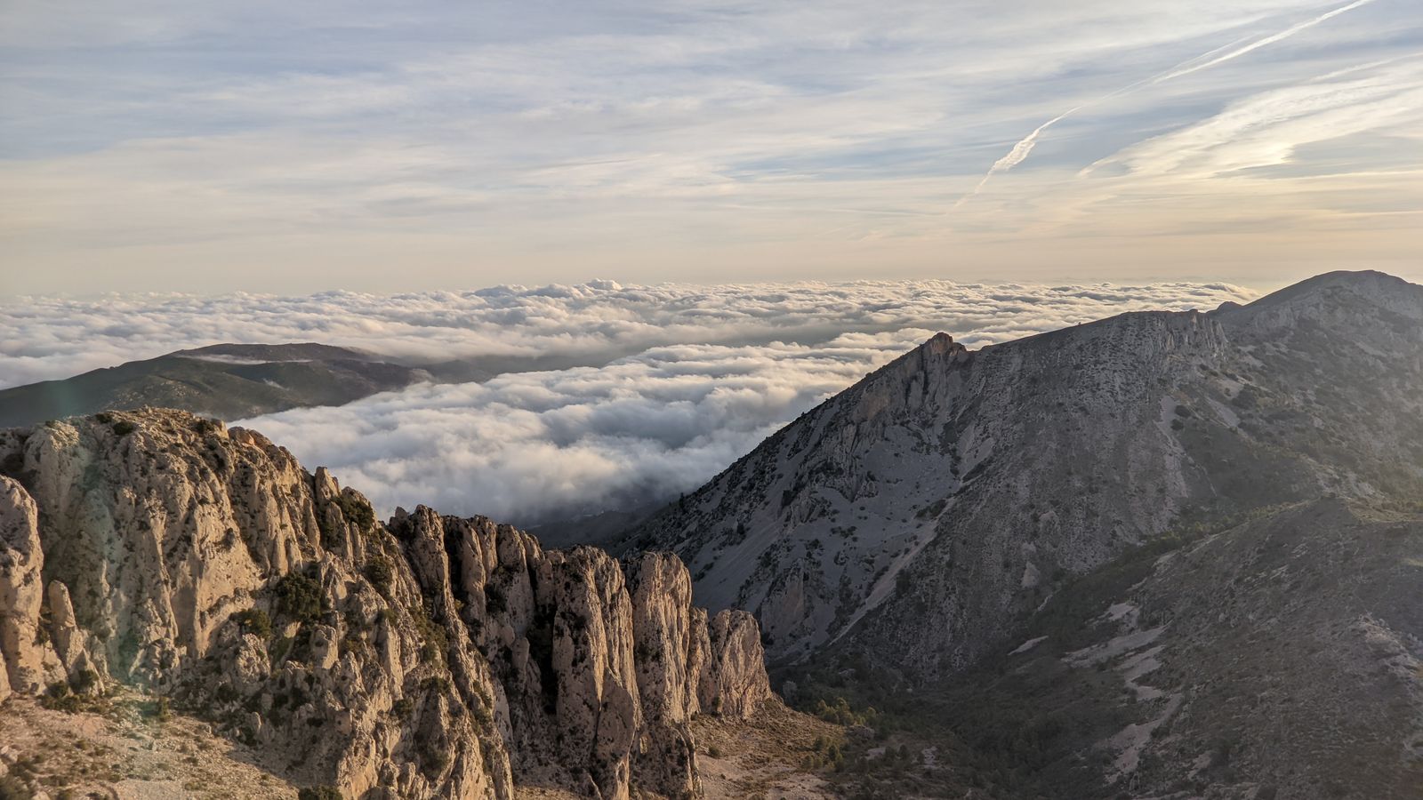 DES DEL PLA DE LA CASA, LA SERRELLA