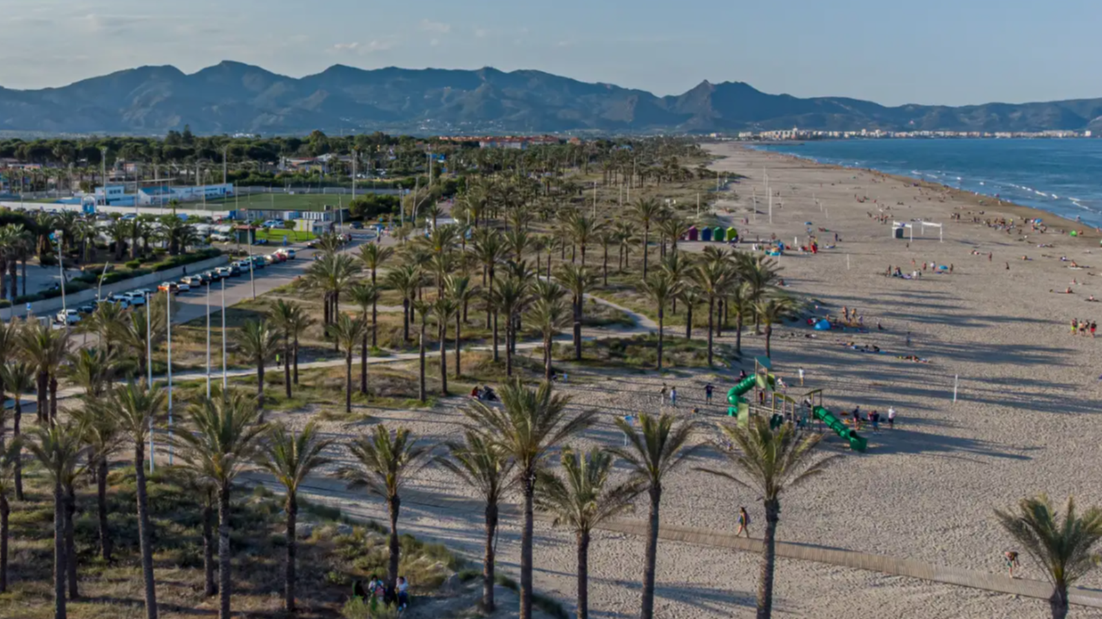Imatge d'arxiu de les platja del Pinar del Grau de Castelló